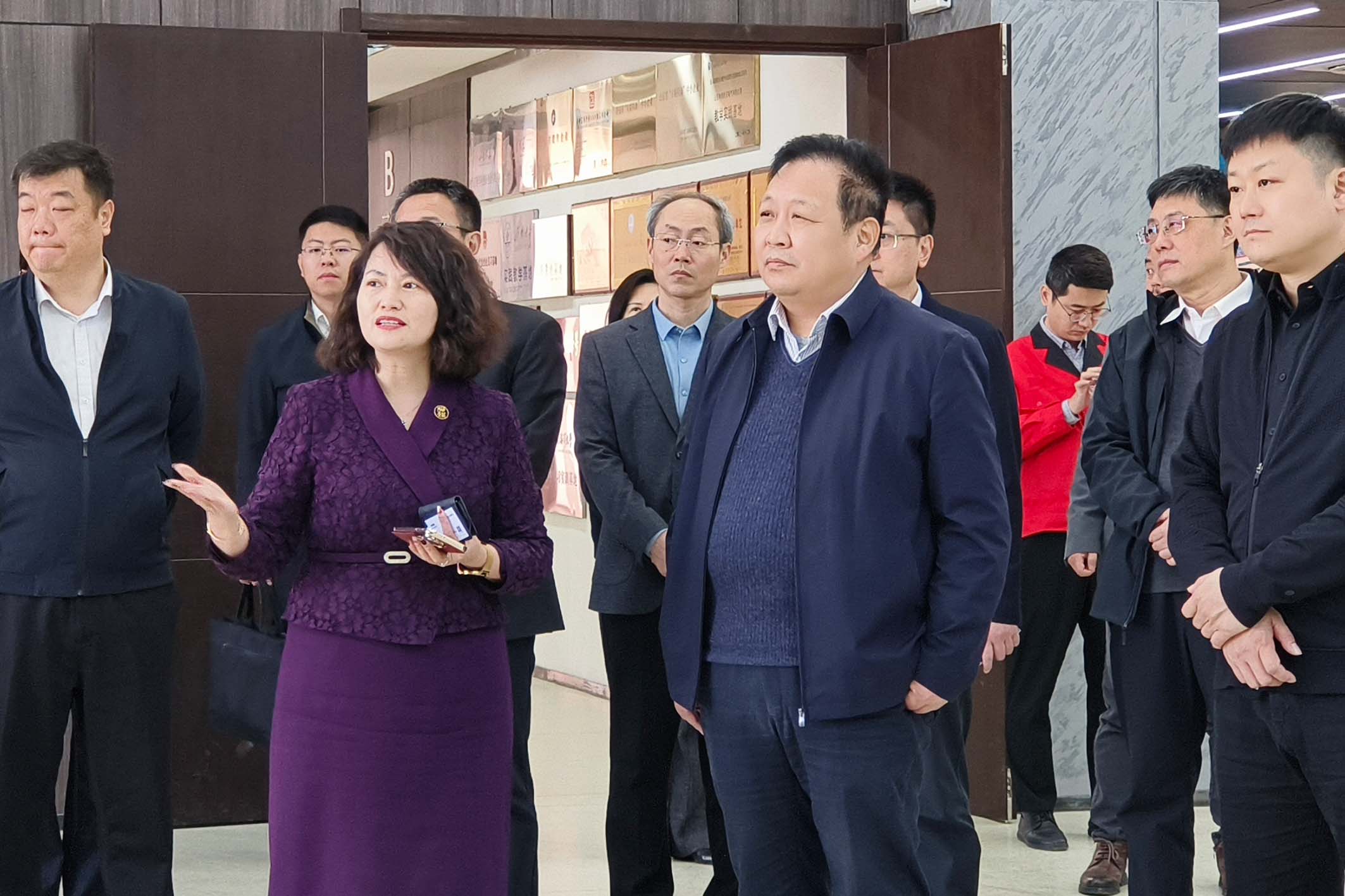 【政企同心謀發展】濟南天橋區區委書記孫戰宇一行蒞臨梅格彤天調研指導